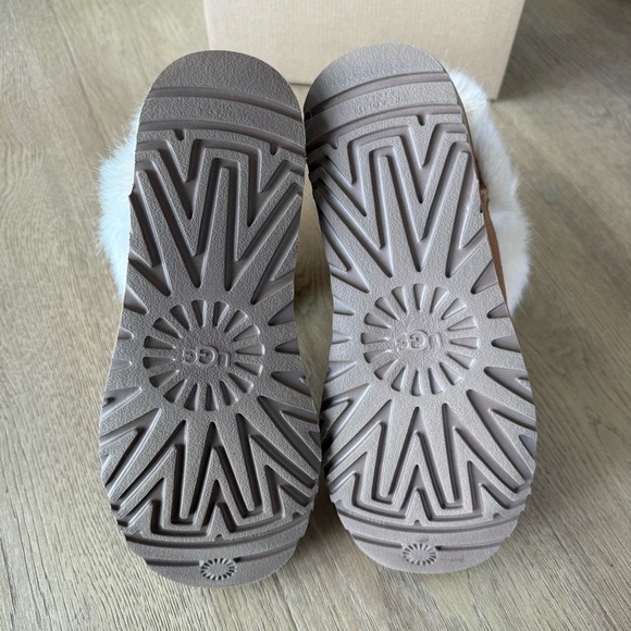 UGG Milla Chestnut Brown Leather Boots - Picture 11 of 12